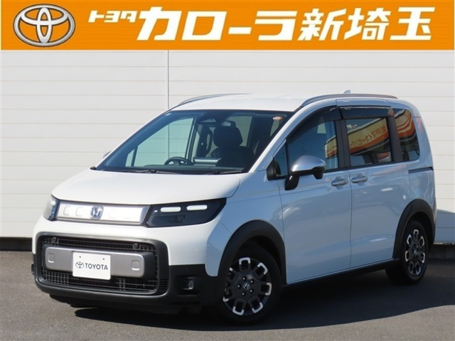 フリード1.5 e:HEV クロスター