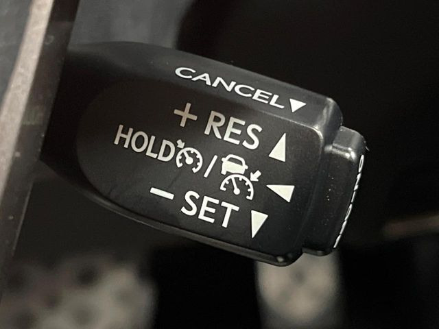 �y���[�_�[�N���[�Y�R���g���[���z�������H�ł̒��������s���y��!!�����ő��x��ۂN���[�Y�R���g���[�����A�Փˌy���V�X�e���ƘA�g���A�O���̎ԗ������m���ĎԊԂ�ۂ悤�ɑ��x���߂��Ă���܂�!!