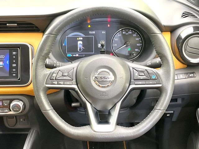 �y�X�e�A�����O�X�C�b�`�z�^�]���A�O������ڐ������炷���ƂȂ��A�I�[�f�B�I���̑��삪�\�ȕ֗��@�\!���S&���K�ȃh���C�u�����o���Ă���܂���