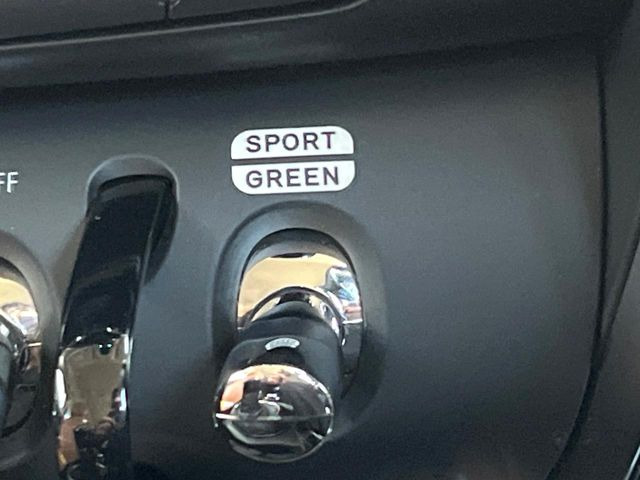 �����s���[�h�Z���N�^:���ꂼ��g�p�p�r�ɍ��킹�����s���[�h���I���\�ł�!�����̃h���C�u�����y�����Ȃ鑕���ł�!