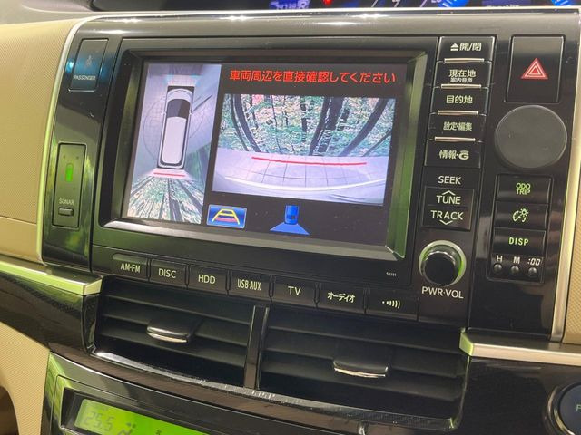 �y�p�m���~�b�N�r���[���j�^�[�z��p�̃J�����ɂ��A�ォ�猩���낵���悤�Ȏ��_��360�x�N���}�̎��͂��m�F���邱�Ƃ��ł��܂������p�������m�F���₷���A�����ꏊ�ł̐؂�Ԃ��⒓�Ԃ��X���[�Y�ɍs���܂��B