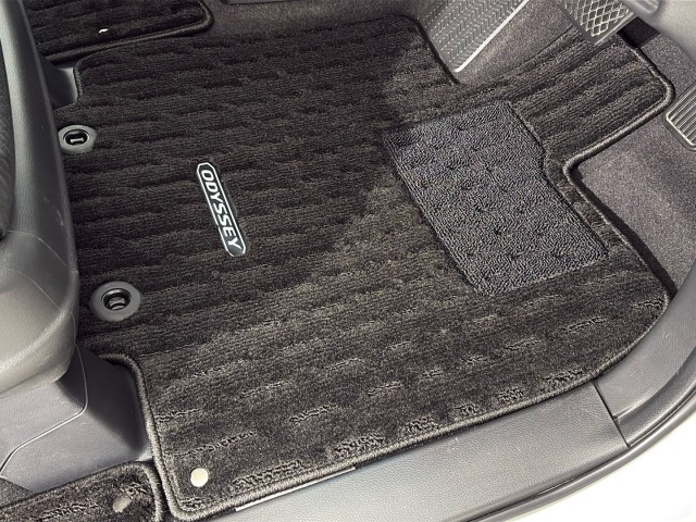 オデッセイ2.4 アブソルート EX