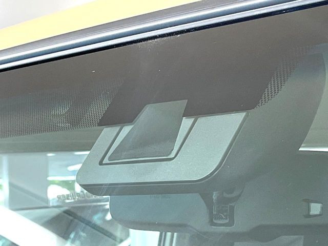 �y�v���N���b�V���Z�[�t�e�B�z�O���̎ԗ��������m���A�Փ˂������Ȏ��͌x��Œ��ӂ𑣂��A�u���[�L�𓥂ޗ͂��T�|�[�g�B�u���[�L�𓥂߂Ȃ������ꍇ�͏Փ˔�Q�y���u���[�L���쓮�A�Փˉ�����T�|�[�g���܂��B