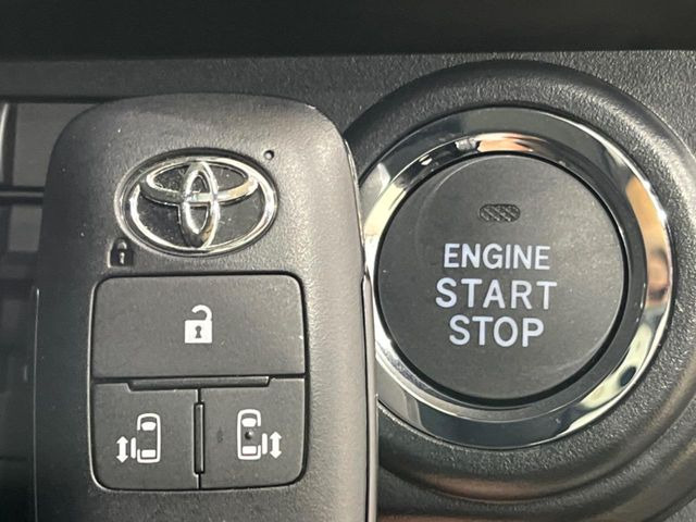 �y�X�}�[�g�L�[�z�J�o����|�P�b�g�ɓ��ꂽ�܂܂ł��h�A�̎{���E�������\�ȃX�}�[�g�L�[�𑕔��B�G���W���̃I���E�I�t�����J�M�����o���K�v����������Ƃ��Ă��֗��ł���