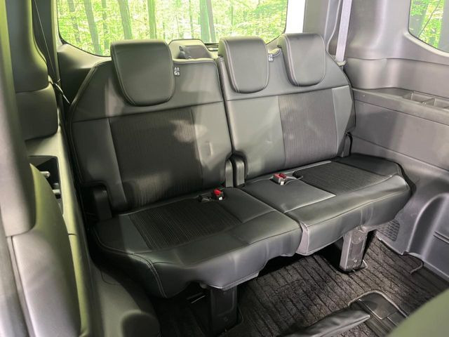 3��ڃV�[�g�͂�������ԗǍD����l�ł��������ƍ����Ē����܂��̂ŁA��l���ł̂��o���������N���N�ł��􂲉Ƒ��ŁA�C�̒m�ꂽ���ԂŁA�h���C�u�ɍs���̂��y���݂ł��ˁ�