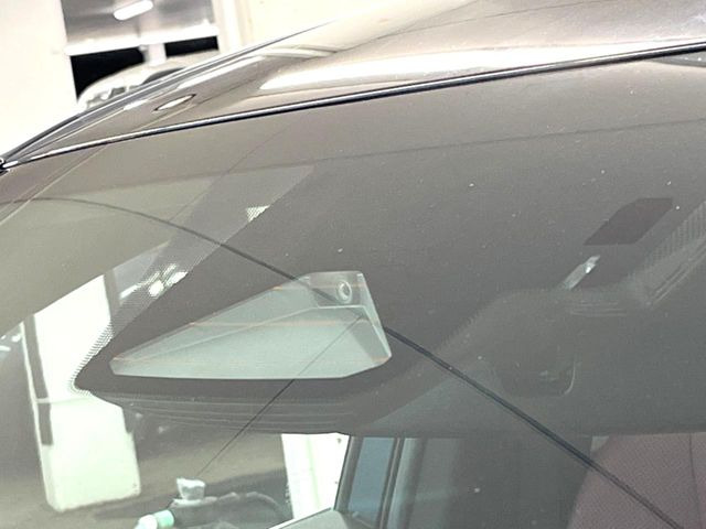 �y�v���N���b�V���Z�[�t�e�B�z�O���̎ԗ��������m���A�Փ˂������Ȏ��͌x��Œ��ӂ𑣂��A�u���[�L�𓥂ޗ͂��T�|�[�g�B�u���[�L�𓥂߂Ȃ������ꍇ�͏Փ˔�Q�y���u���[�L���쓮�A�Փˉ�����T�|�[�g���܂��B