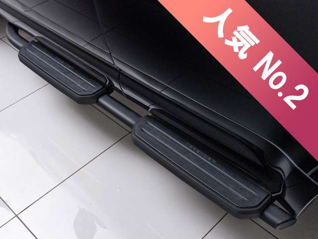 �y �l�C�J�X�^�� �z�����Đl�C�Ȃ̂̓T�C�h�X�e�b�v�̃y�C���g�B�z�C�[���ɔ�ׂđ傫�ȕω��͂���܂��񂪁A�{�f�B��z�C�[���Ɠ��n�F�ɂ��邱�ƂŁA�S�̂ɓ��ꊴ�����܂�܂��B