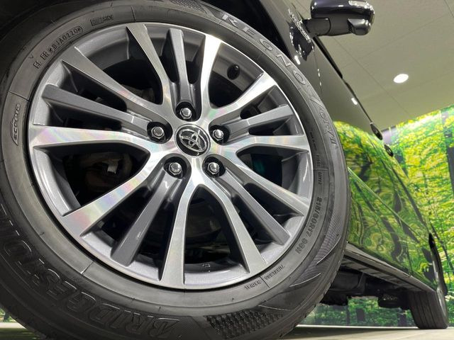 �y����17�C���`�A���~�z�C�[���z�O�ςɃ}�b�`���������A���~�z�C�[���𑕒����Ă���܂��B�e��ЊO�A���~�z�C�[����A�X�^�b�h���X�^�C�����戵�����Ă���܂��B���񂲑��k����������