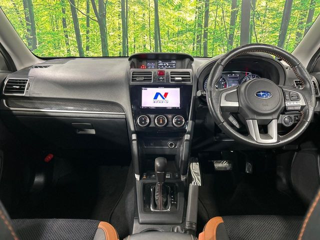 フォレスター2.0 エックスブレイク 4WD