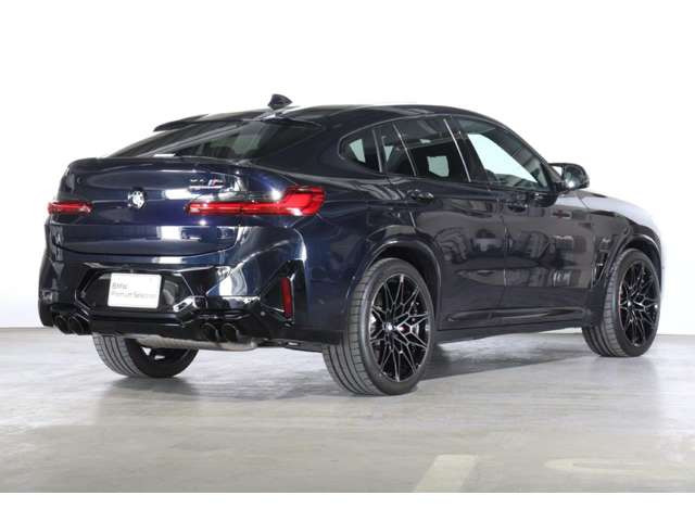 X4 Mコンペティション 4WD