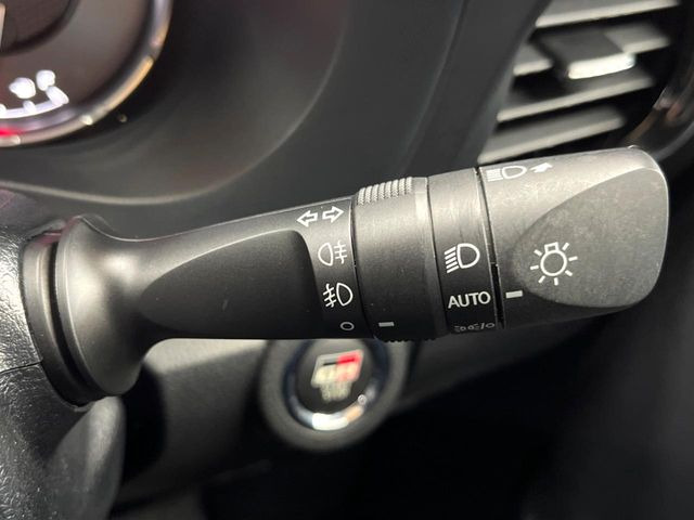 �y�I�[�g���C�g�z����̖��邳�ɉ����Ď����Ńw�b�h���C�g�̓_���E�������ł���@�\�ł�!���C�g�̕t���Y��E�����Y��Ȃǂ������Ȃ�A�J�̓���[���̑��s�����S!�g���l���ʉߎ����֗��ł��ˁ�