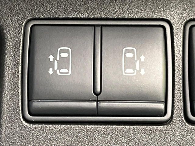 �y�����p���[�X���C�h�h�A�z�X�}�[�g�L�[��^�]�Ȃ̃X�C�b�`�Ō�ȗ����X���C�h�h�A�̊J���\���d��������͂����ăh�A���J����K�v�������A�����Ȃ��q�l�ł��ȒP�ɊJ���߂ł����K�ł���