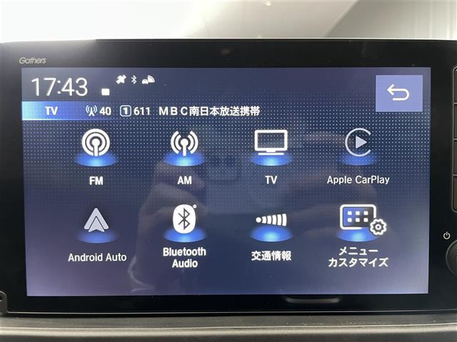 フリード1.5 e:HEV クロスター
