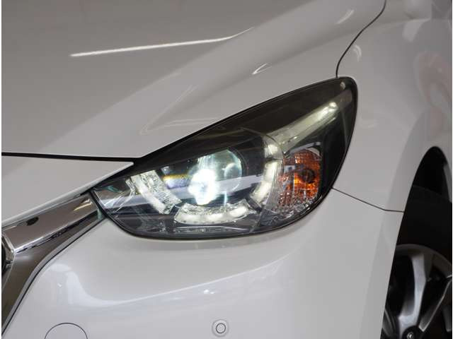 デミオ1.5 15S ミスト マルーン