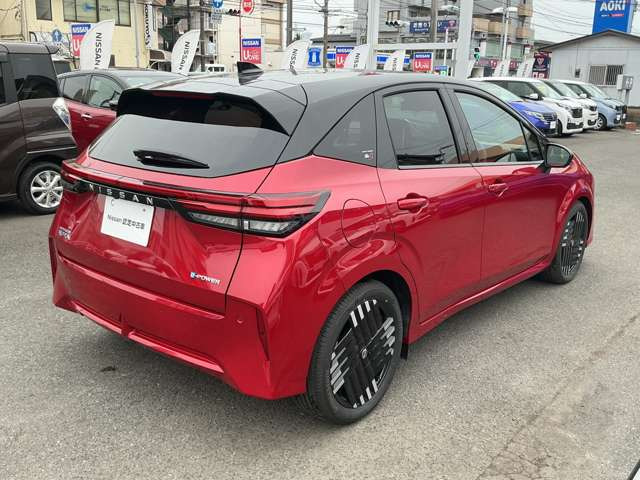 ノートオーラ1.2 G レザーエディション