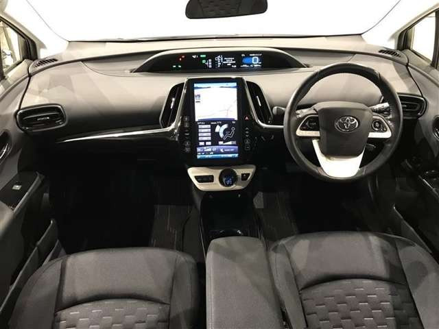 プリウスPHV1.8 A