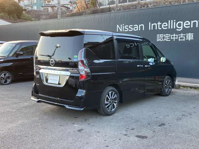 セレナ2.0 ハイウェイスターV