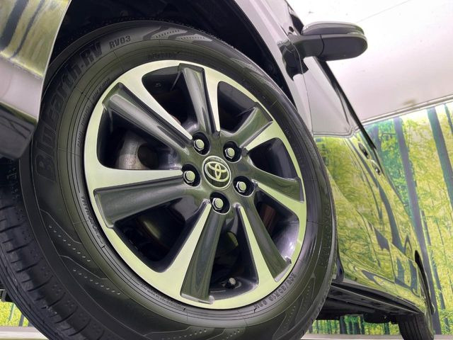 �y����16�C���`�A���~�z�C�[���z�O�ςɃ}�b�`���������A���~�z�C�[���𑕒����Ă���܂��B�e��ЊO�A���~�z�C�[����A�X�^�b�h���X�^�C�����戵�����Ă���܂��B���񂲑��k����������