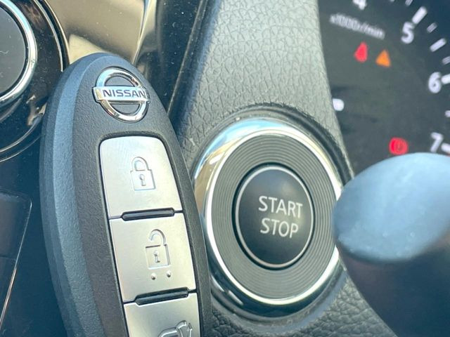 �y�C���e���W�F���g�L�[�z�J�o����|�P�b�g�ɓ��ꂽ�܂܂ł��h�A�̎{���E�������\�ȃX�}�[�g�L�[�𑕔��B�G���W���̃I���E�I�t�����J�M�����o���K�v����������Ƃ��Ă��֗��ł���