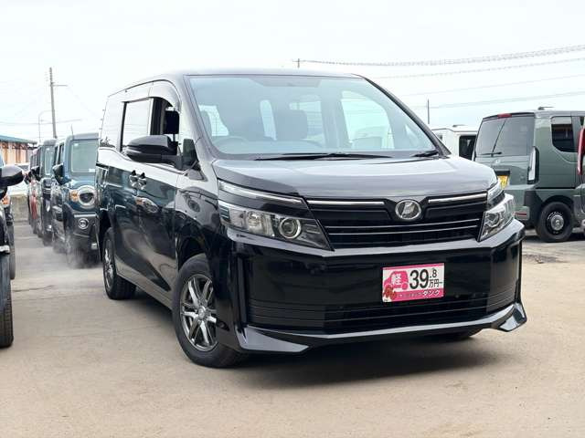 ヴォクシー2.0 X 4WD