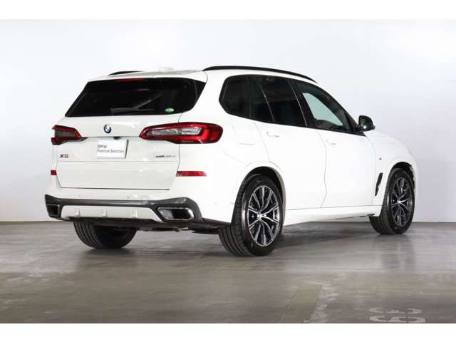 X5xドライブ 35d Mスポーツ 4WD