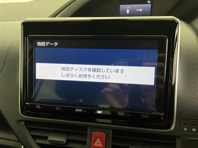 ヴォクシー2.0 ZS 煌II