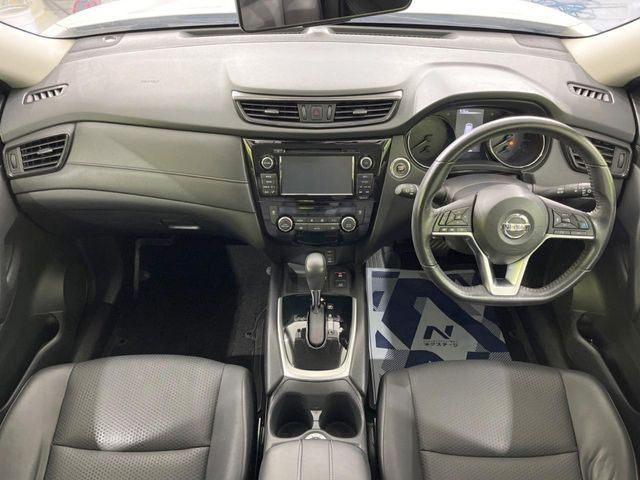 エクストレイル2.0 20X