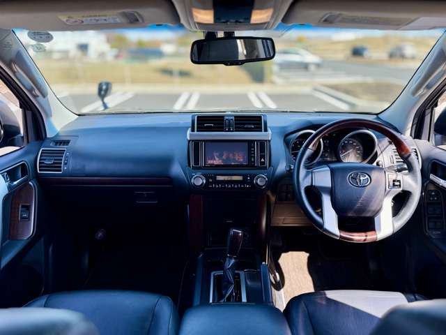 �S�Ԏ���\�ł��B�傫�ȓW����������ۂɉ^�]���Ă݂ĉ������B���ۂɏ���Ă݂Ă��ꂩ��̃J�[���C�t��z�����Ă���������