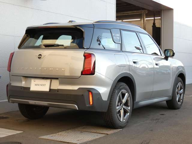 ミニカントリーマンC DCT