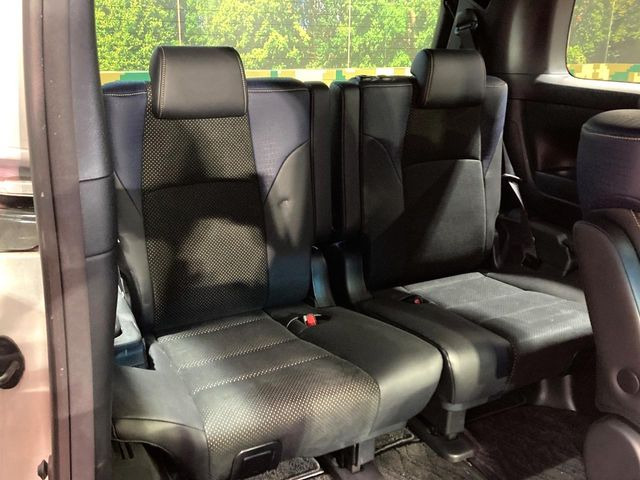 3��ڃV�[�g�͂�������ԗǍD����l�ł��������ƍ����Ē����܂��̂ŁA��l���ł̂��o���������N���N�ł��􂲉Ƒ��ŁA�C�̒m�ꂽ���ԂŁA�h���C�u�ɍs���̂��y���݂ł��ˁ�