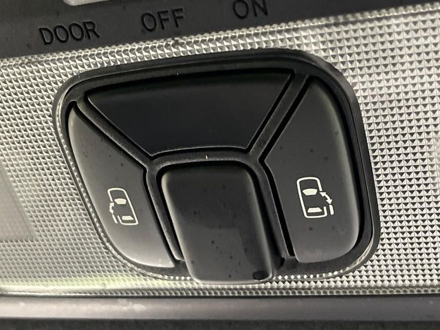 �y�����p���[�X���C�h�h�A�z�X�}�[�g�L�[��^�]�Ȃ̃X�C�b�`�Ō�ȗ����X���C�h�h�A�̊J���\���d��������͂����ăh�A���J����K�v�������A�����Ȃ��q�l�ł��ȒP�ɊJ���߂ł����K�ł���