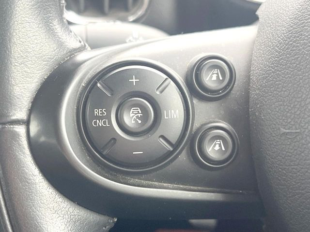 ���A�N�e�B�u�N���[�Y�R���g���[��:�O�̎ԂƂ̎Ԋԋ��������ɂƂ�A��葬�x�Ŏ������s���Ă���鎟����̃N���[�Y�R���g���[��!��ɍ������H�⎩���Ԑ�p���H�Ŏg�p����֗��ȋ@�\�ł�!