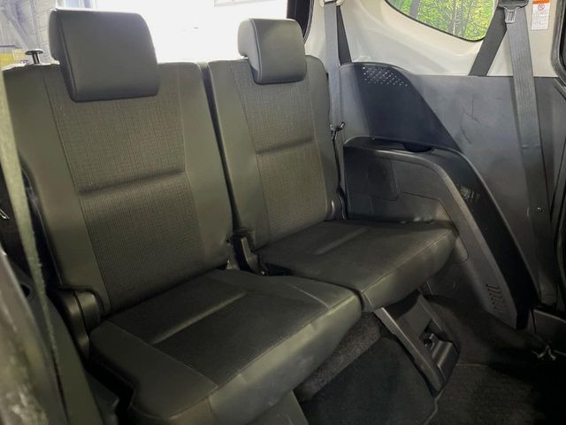 3��ڃV�[�g�͂�������ԗǍD����l�ł��������ƍ����Ē����܂��̂ŁA��l���ł̂��o���������N���N�ł��􂲉Ƒ��ŁA�C�̒m�ꂽ���ԂŁA�h���C�u�ɍs���̂��y���݂ł��ˁ�