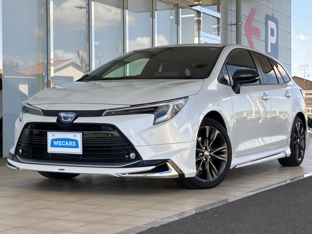 カローラツーリング1.8 ハイブリッド W×B