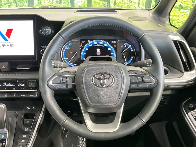 �y�����v�����X�e�A�����O�z�㎿�Ȋv���g�p���邱�ƂŁA��ɂ����������݂ƂĂ��^�]���₷���n���h���ł���