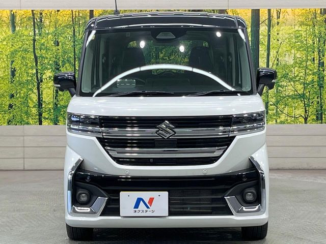 弊社では、全車『修復歴なし』のお車のみ取り扱っております。専任バイヤーによる厳選した仕入れの後、入庫後の車両チェックを行い、ネクステージが認定した高品質な中古車をご提供しております。