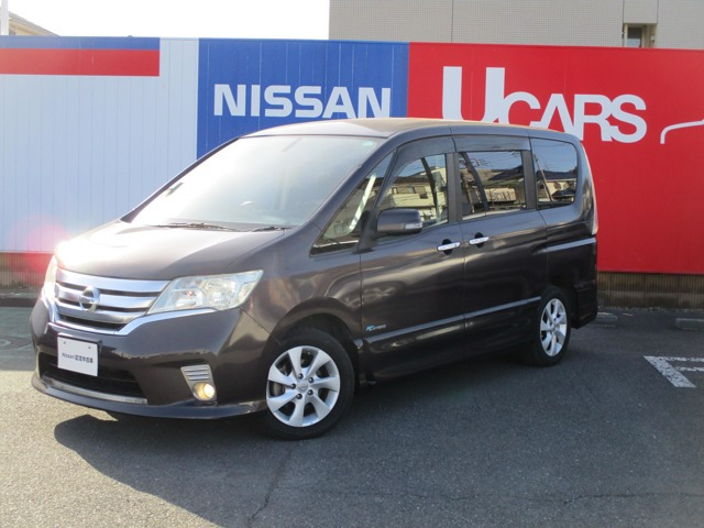 セレナ2.0 ハイウェイスター S-HYBRID