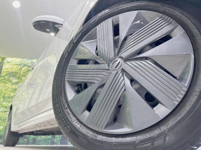 �y����16�C���`�A���~�z�C�[���z�O�ςɃ}�b�`���������A���~�z�C�[���𑕒����Ă���܂��B�e��ЊO�A���~�z�C�[����A�X�^�b�h���X�^�C�����戵�����Ă���܂��B���񂲑��k����������