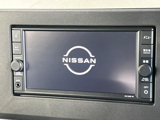 �y�����i�r�z�l�C�̏����i�r�𑕔��B�I�[�f�B�I�@�\���[�����Ă���ABluetooth�ڑ�����΂������̃X�}�z��MP3�v���C���[�̉��y���Đ��\!�����̉^�]������Ɋy�����Ȃ�܂�!!