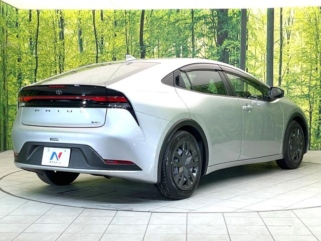 ☆全国のネクステージからお取り寄せが可能※!遠方の店舗に展示してあるクルマが気になる場合も、最寄りの店舗でご覧いただくことが可能です!是非私たちに要望をお聞かせください!※別途費用