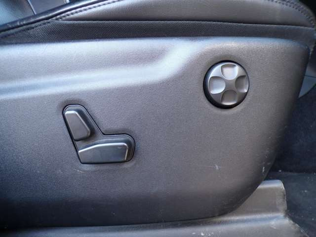 �W���j�[�E�^���g�EN-BOX�E���S��R�E�t�B�b�g�E�m�[�g�E���[���E�G�u���B�E�R�y���E�v���E�X�E�t���[�h�E�V�G���^�EBMW�� �y������ �R���p�N�g�J�[ �A���� �n�C�u���b�h �̓Z�J���h�X�ɂč݌ɂ������܂�