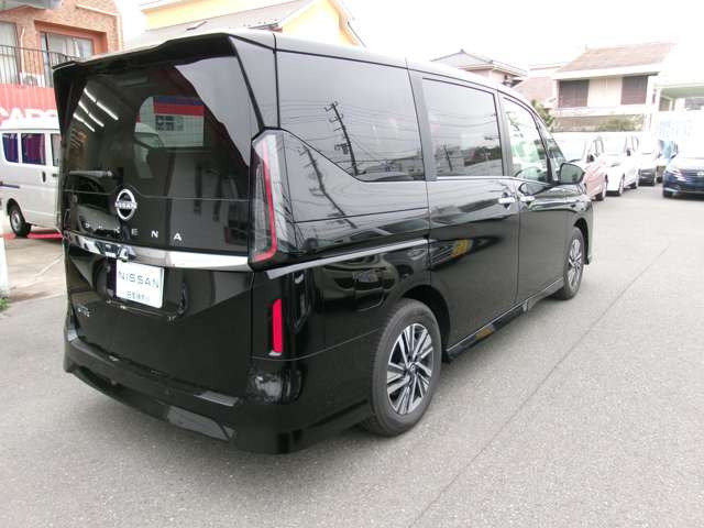 セレナ2.0 ハイウェイスターV