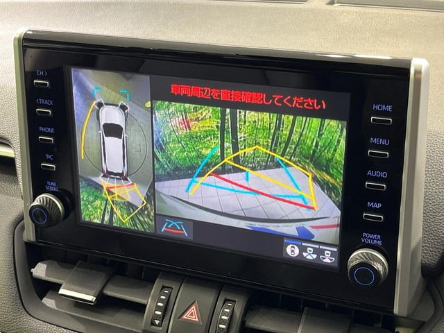 �y�p�m���~�b�N�r���[���j�^�[�z��p�̃J�����ɂ��A�ォ�猩���낵���悤�Ȏ��_��360�x�N���}�̎��͂��m�F���邱�Ƃ��ł��܂������p�������m�F���₷���A�����ꏊ�ł̐؂�Ԃ��⒓�Ԃ��X���[�Y�ɍs���܂��B