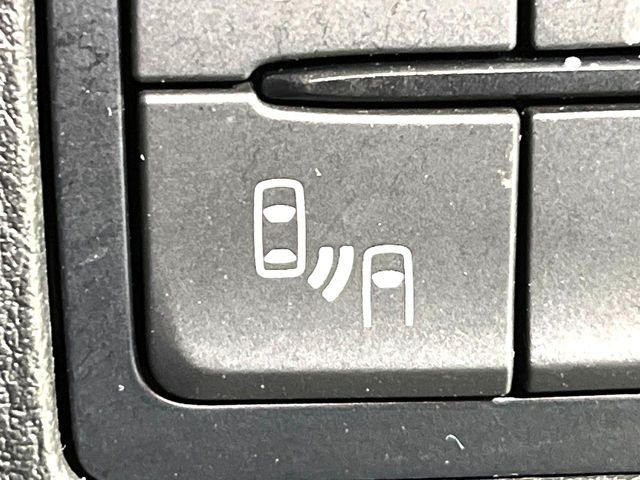 �y�u���C���h�X�|�b�g���j�^�����O�z���s���A�h�A�~���[�̎��p�ɂȂ�₷���ӏ��Ɍ㑱�Ԃ��ڋ߂���ƃT�C�h�~���[�t�߂Ɍx����\���A�h���C�o�[�ɒ��ӊ��N�����Ă���܂��B