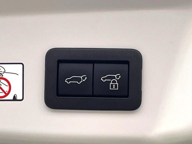 �y�p���[�o�b�N�h�A�z�X�}�[�g�L�[��^�]�Ȃ̃{�^�������������Ń��A�Q�[�g�������ŊJ���܂�!�ו��������Ă��鎞��A�����ʒu�ɂ���o�b�N�h�A��߂�ۂɕ֗��ȋ@�\�ł���