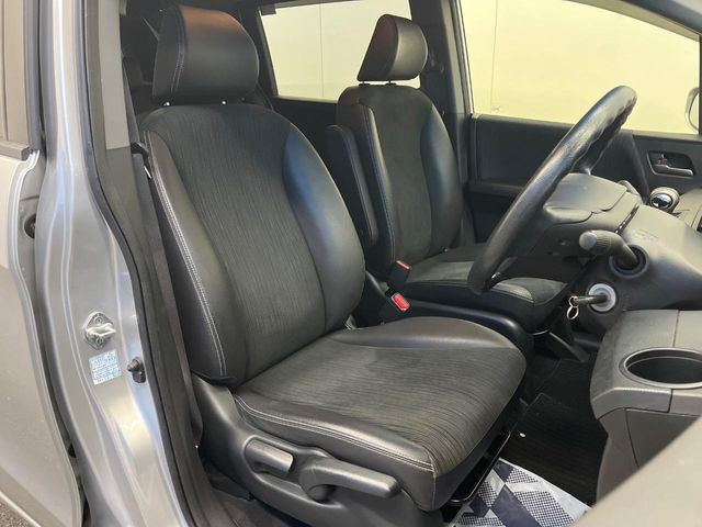 �^�]�Ȃ܂��ɂ͏\���ȃX�y�[�X������A�啿�ȕ��ł��������^�]���Ă�����������ł��B