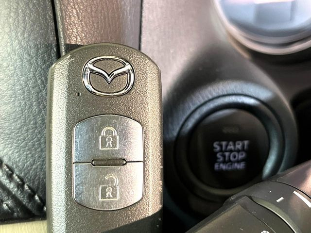 �y�A�h�o���X�g�L�[�z�J�o����|�P�b�g�ɓ��ꂽ�܂܂ł��h�A�̎{���E�������\�ȃX�}�[�g�L�[�𑕔��B�G���W���̃I���E�I�t�����J�M�����o���K�v����������Ƃ��Ă��֗��ł���