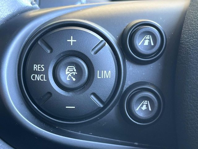 �����[�_�[�N���[�Y�R���g���[��:�O�̎ԂƂ̎Ԋԋ��������ɂƂ�A��葬�x�Ŏ������s���Ă���鎟����̃N���[�Y�R���g���[��!��ɍ������H�⎩���Ԑ�p���H�Ŏg�p����֗��ȋ@�\�ł�!