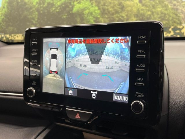 �y�p�m���~�b�N�r���[���j�^�[�z��p�̃J�����ɂ��A�ォ�猩���낵���悤�Ȏ��_��360�x�N���}�̎��͂��m�F���邱�Ƃ��ł��܂������p�������m�F���₷���A�����ꏊ�ł̐؂�Ԃ��⒓�Ԃ��X���[�Y�ɍs���܂��B