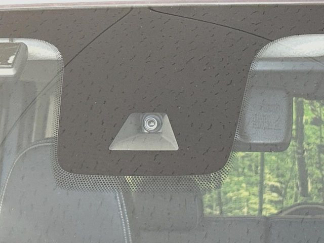 �y�O�He-Assist�z���s���ɑO���̎ԗ�����F�����A�Փ˂������Ȏ��͌x��ƃu���[�L�ŏՓˉ���Ɣ�Q�y�����A�V�X�g�B�����S�Ƀh���C�u�����y���݂��������܂��B